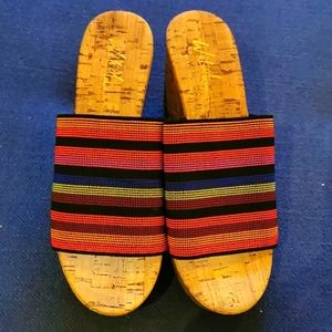 Multcolored, cork wedges